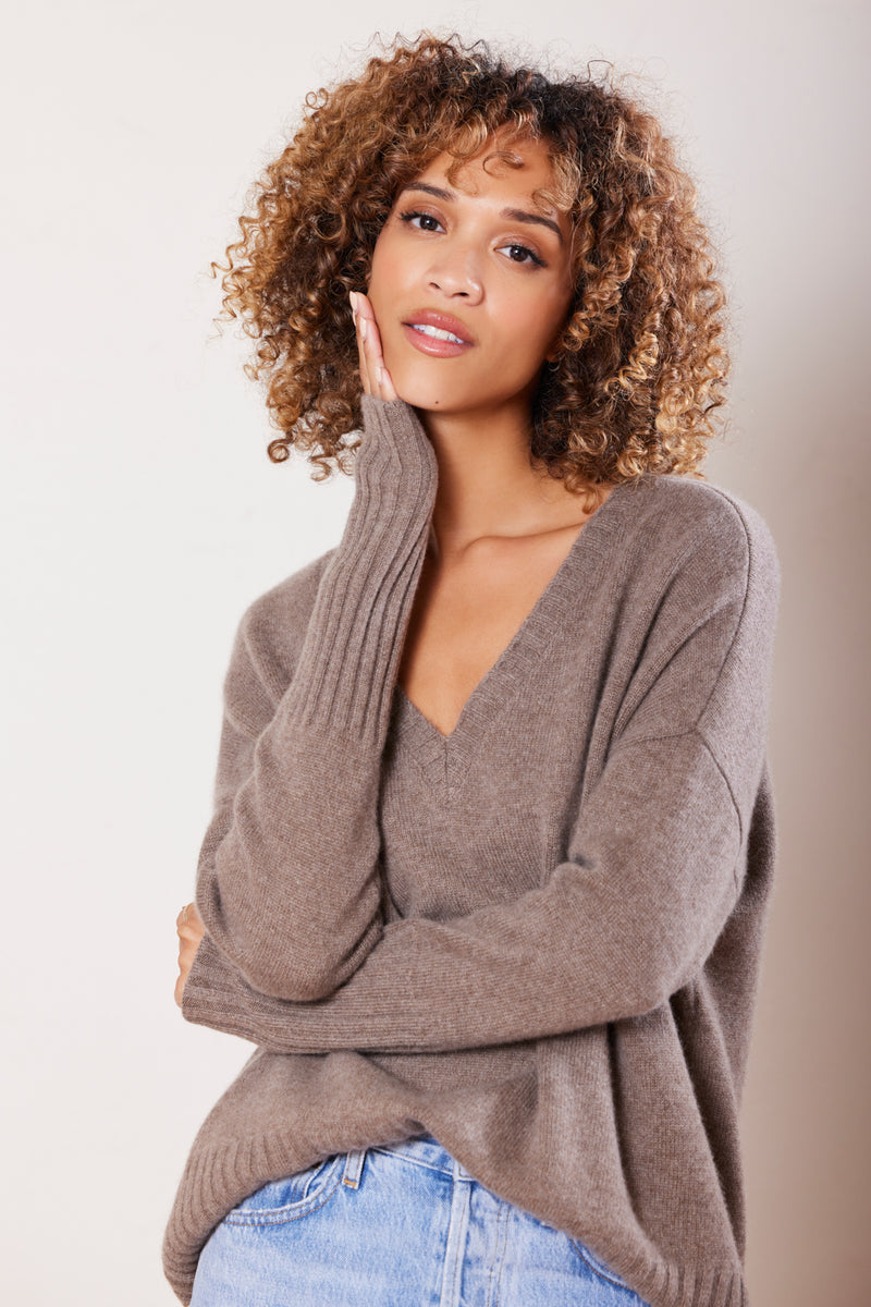 Ella Cashmere Boyfriend Sweater