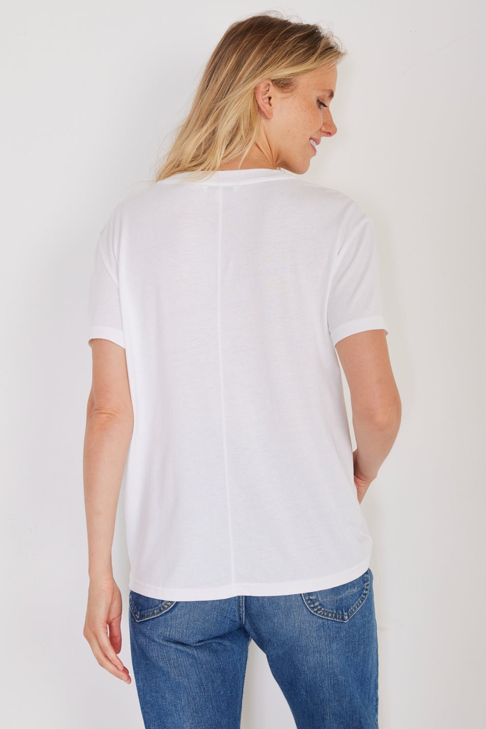 Monroe Boyfriend V - neck - Not Monday