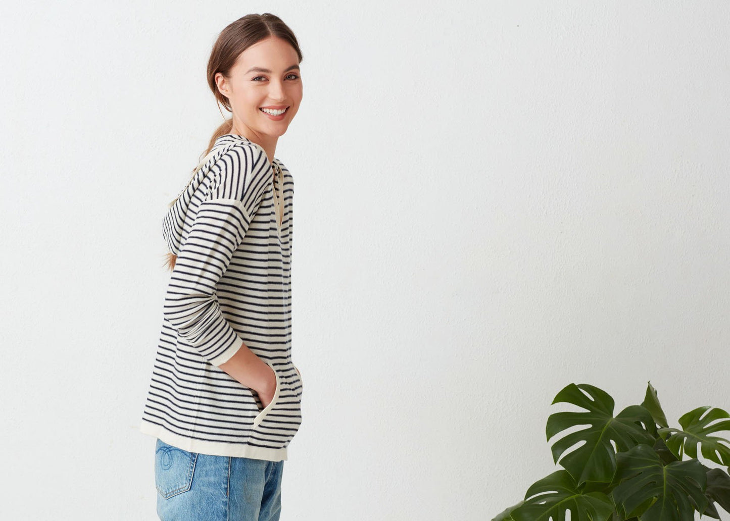 
                  
                    Kinsley Cashmere Hoodie Stripe - Not Monday
                  
                